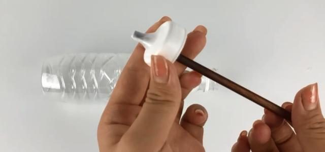 喝完的矿泉水瓶可别扔了,它还有大用处
