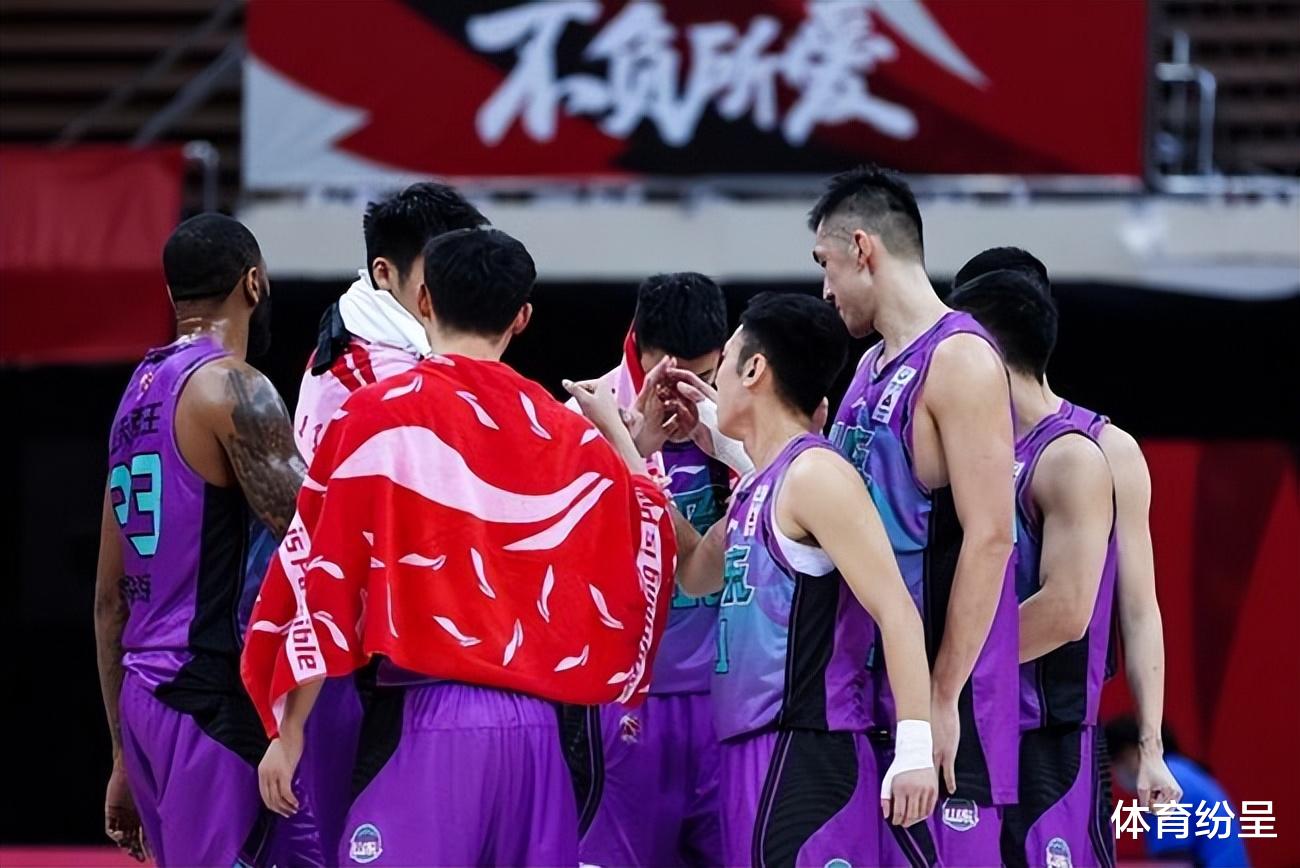山东男篮|山东今夏第一签浮现，三分、扣篮双料冠军来投，高诗岩对不起了！