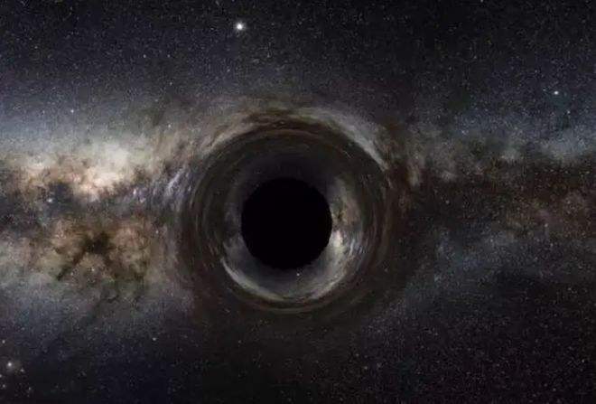 当星系被另一个星系吞并时，你知道它们中心的黑洞会发生什么吗？