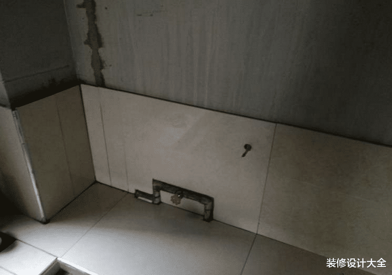 穷小伙自制瓷砖橱柜，省钱又耐用，完工后被邻居纷纷称赞！