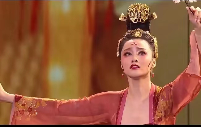 街舞|任嘉伦只跳街舞,却是超棒的老师