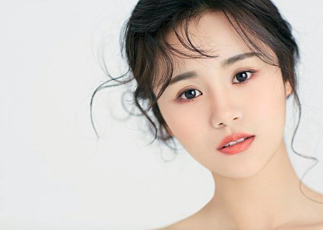 安悦溪|【精美图集】演员安悦溪长相甜美，气质出众