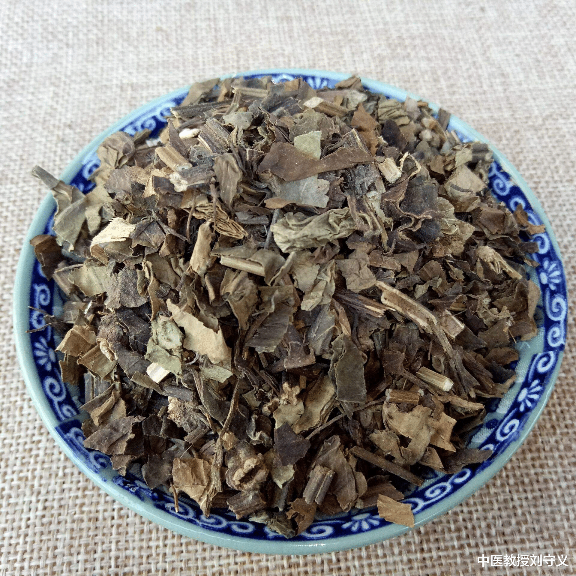 |抗癌良药——石见穿，功效活血化瘀、清热利湿如“水滴石穿”一般