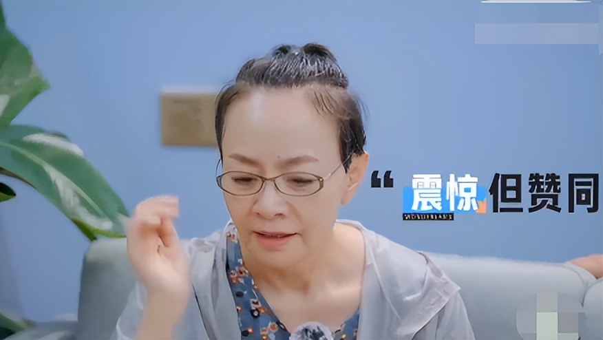 董璇|董璇自曝被众多小鲜肉追求，想体验萧亚轩的快乐，宋丹丹满脸震惊