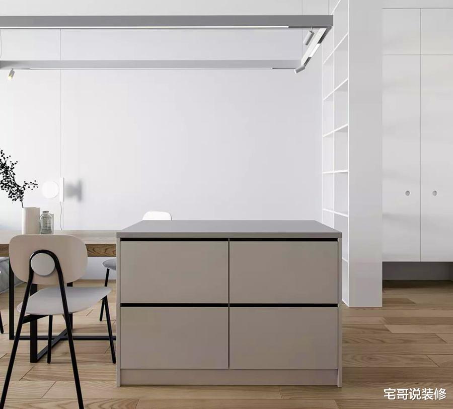 95后姑娘买下48㎡的小家独居,全屋大白墙、不吊顶,舒适又惬意!