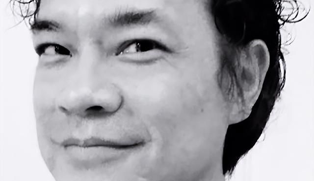 洪朝丰|洪朝丰：曾是著名主持，富婆包养10年后精神失常，60岁出家修佛