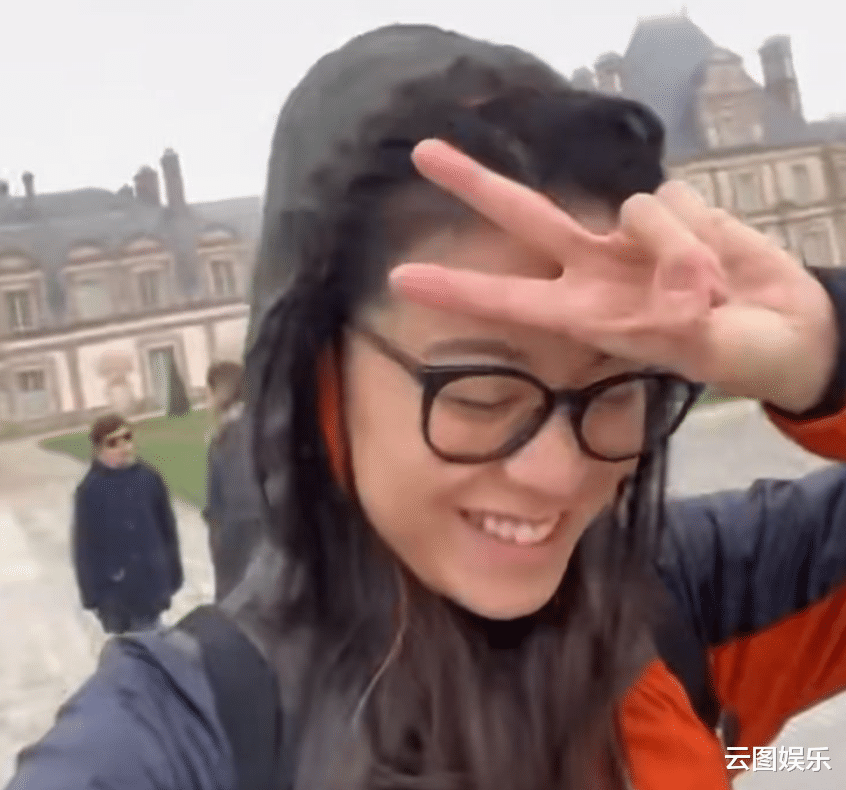 刘恺威|刘恺威前女友赴法国读硕士!43岁冻龄似少女,已转行做生意成富婆