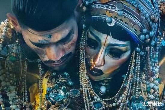 吉巴罗|窥探话题神作《吉巴罗》：以绝顶技巧堆迭而出的血腥成人童话