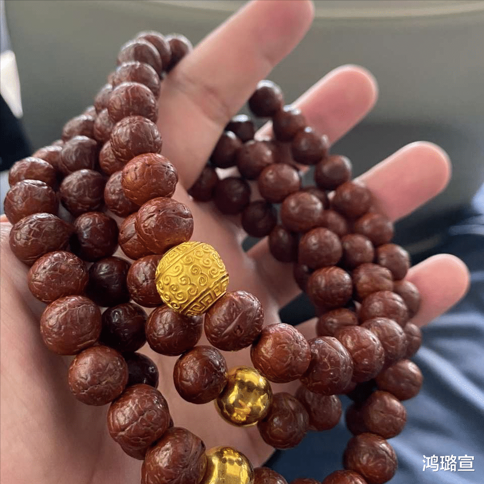 高峰|文玩面对俄乌会强势崩盘么？想多了！多半事与愿违！