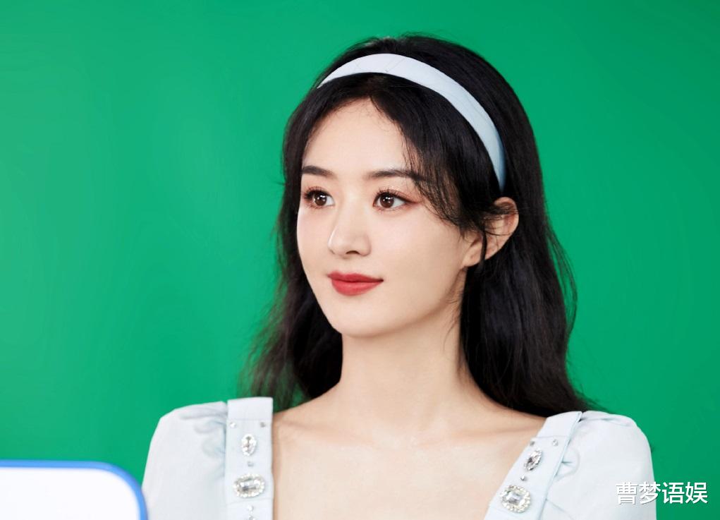 赵丽颖|赵丽颖《与凤行》曝高清路透!假发臃肿一言难尽,坎肩造型遭吐槽