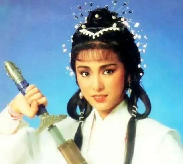 黄蓉|四十五年八个射雕版黄蓉对比:差距非常大,谁经典谁拉垮一目了然