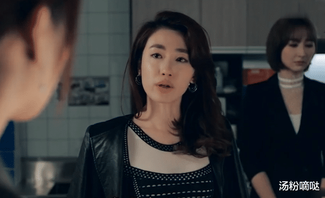 恋爱脑|傻白甜,恋爱脑?今年的TVB台庆剧有点“疯”