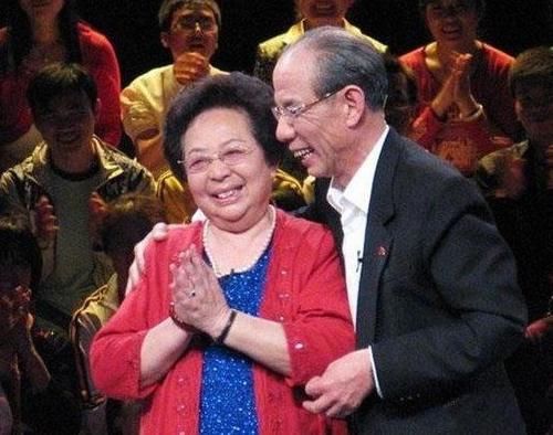 魏宗万|“老戏骨”魏宗万：不接广告不炒作，独宠妻子50年，无愧德艺双馨