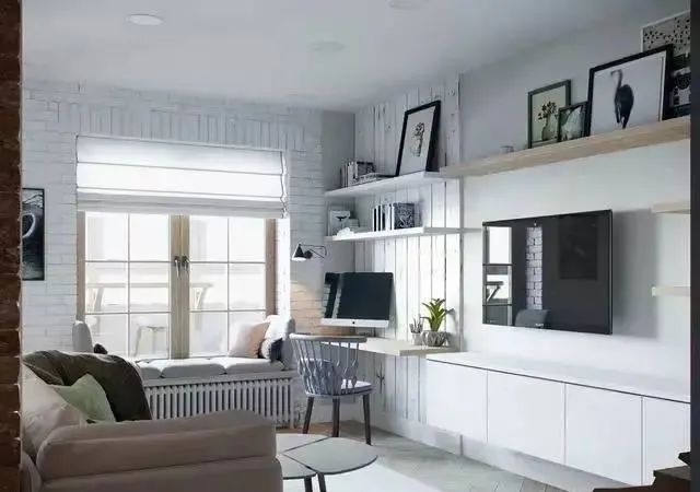 去参观朋友新房，谁想一进门我就愣住了，只能说太尴尬了