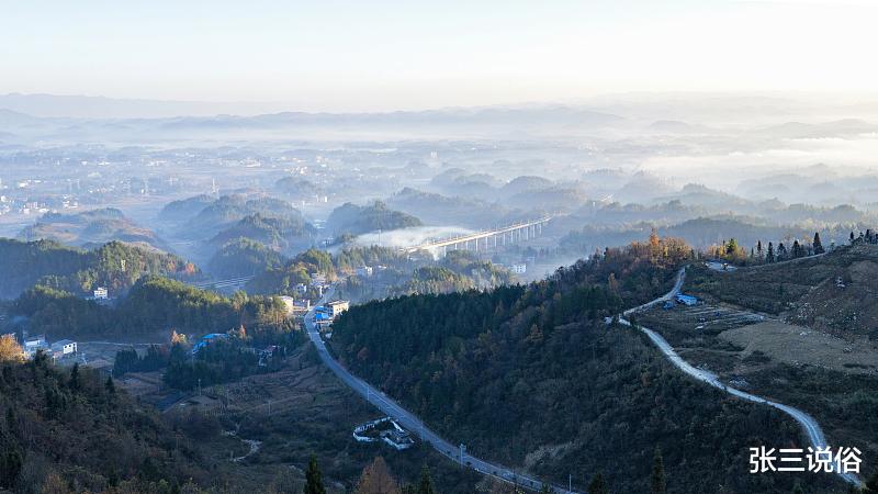 九月十五为望日，此日“五离又岁破，不做三件事”：三件事指啥