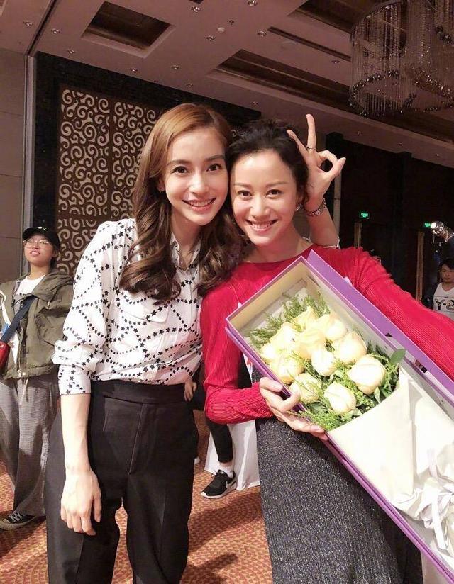 倪虹洁|当红女星倪虹洁：心疼开小卖店的文盲妈妈，44岁的她情感状况怎样