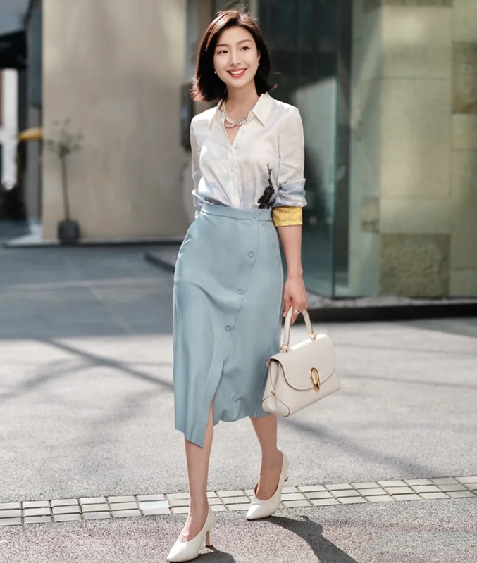 春招|这是我见过最体面的职场女人,30岁+不留长发不戴帽子,优雅高级