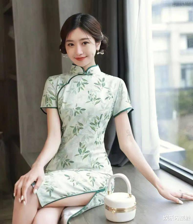 女人味|旗袍，更多的是女人的一种娴熟，也是文化层面上的一种生活态度！