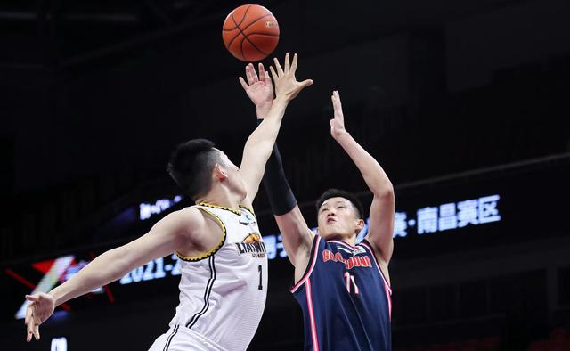 广东男篮|比周鹏更强！辽宁最强新星或统治3号位，CBA正式告别广东锋线时代