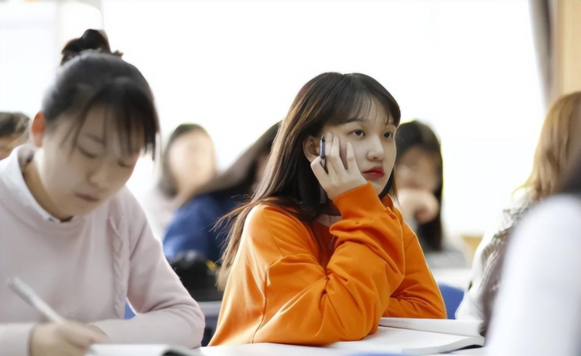 招聘|曾经的学霸沦为“家里蹲”，考上985有多开心，现在家长就多糟心