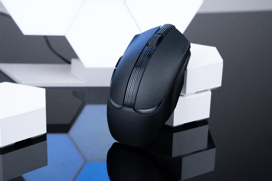 鼠标|DPI高达19000？最强电竞鼠标贱驴RS3上手体验