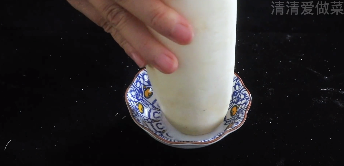 脾胃|保存白萝卜有诀窍，教你1招，不放冰箱不土埋，一个冬天还新鲜