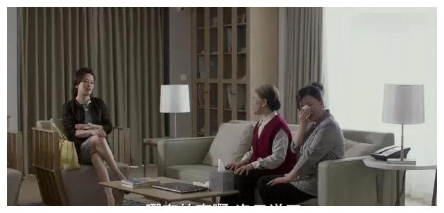 袁泉|8位自带“总裁”气质的女星,总裁范拿捏到位,稳重大气还不油腻