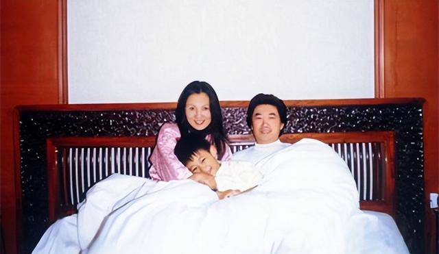 林芳兵|“杨贵妃”林芳兵：出道遭遇波折，老公宠爱30年，儿子是她的骄傲