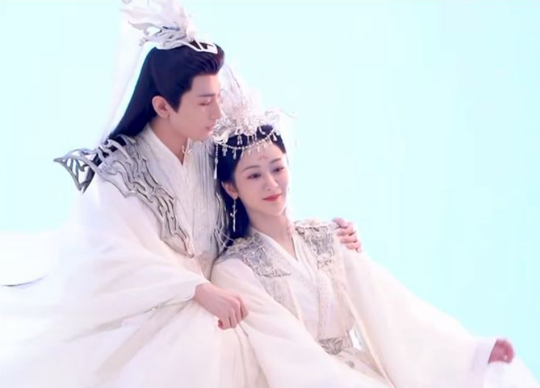 杨紫|杨紫新剧有望超《香蜜》，大婚造型仙气十足，粉丝被狠狠打脸