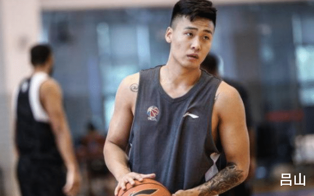 广东男篮|CBA广东成神秘之师，马尚赵睿全成隐形人，只待汤杰封神