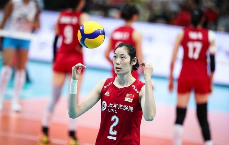 女排|女排训练营采用国足测试标准？体能技术可测，潜力球商经验如何评判？