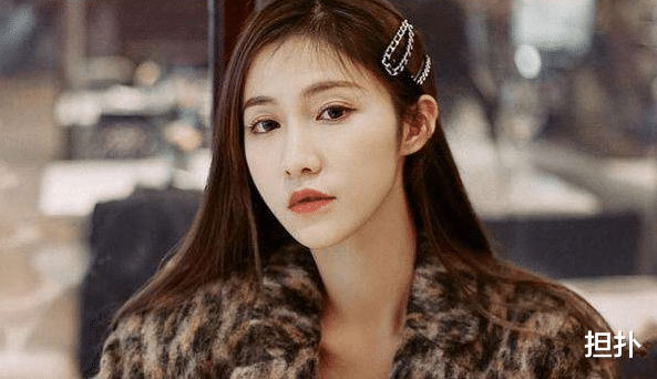 杨政龙|网红离婚后为百亿富豪生子，如今女儿都两岁了，却连婚礼都没办