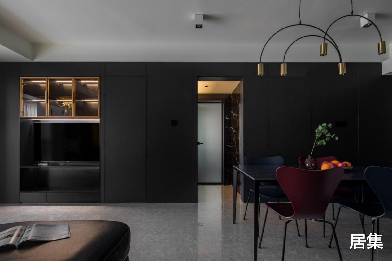 跳跃在黑白键中的理想生活,用柴米油盐敲响乐章,去享受每一天