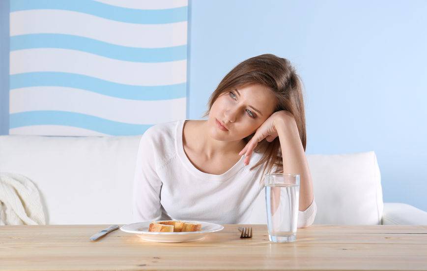 减肥期间晚上饿了怎么办？别压抑自己，选对这4种食物，不涨秤！