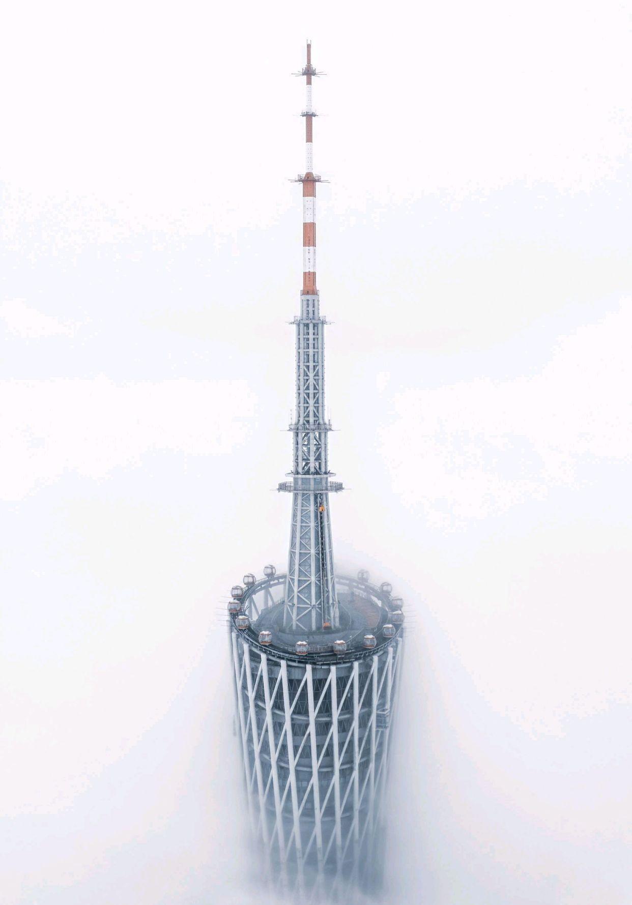 广州市|美国游客到广东旅游，拍到“广州塔”照片，网友：这设计很奇怪