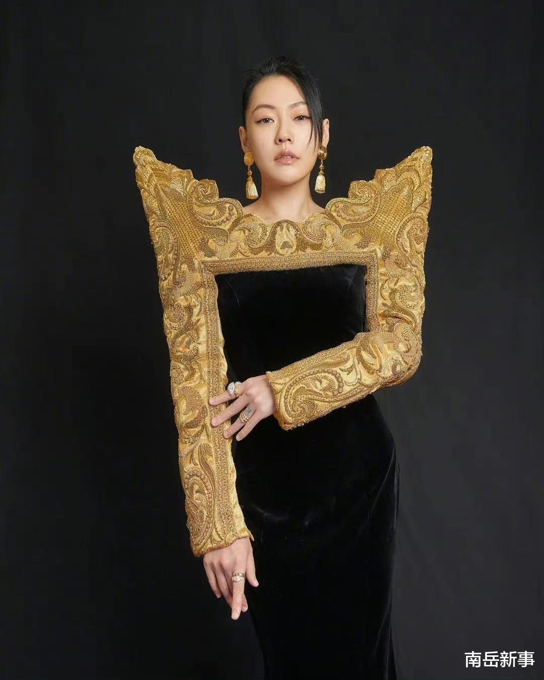 小S|小S错失金钟奖，许老三安慰妈妈，大S不让她蹭老公具俊晔的热度