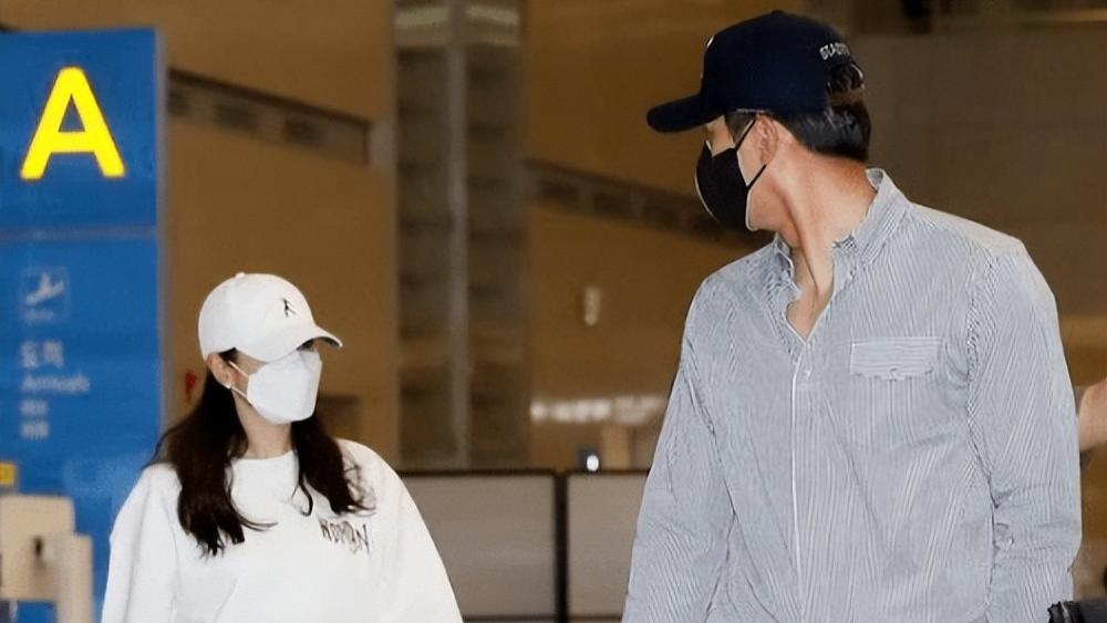 孙艺珍|孙艺珍产检被偶遇，看起来脸上超幸福，推测大概在圣诞节出生