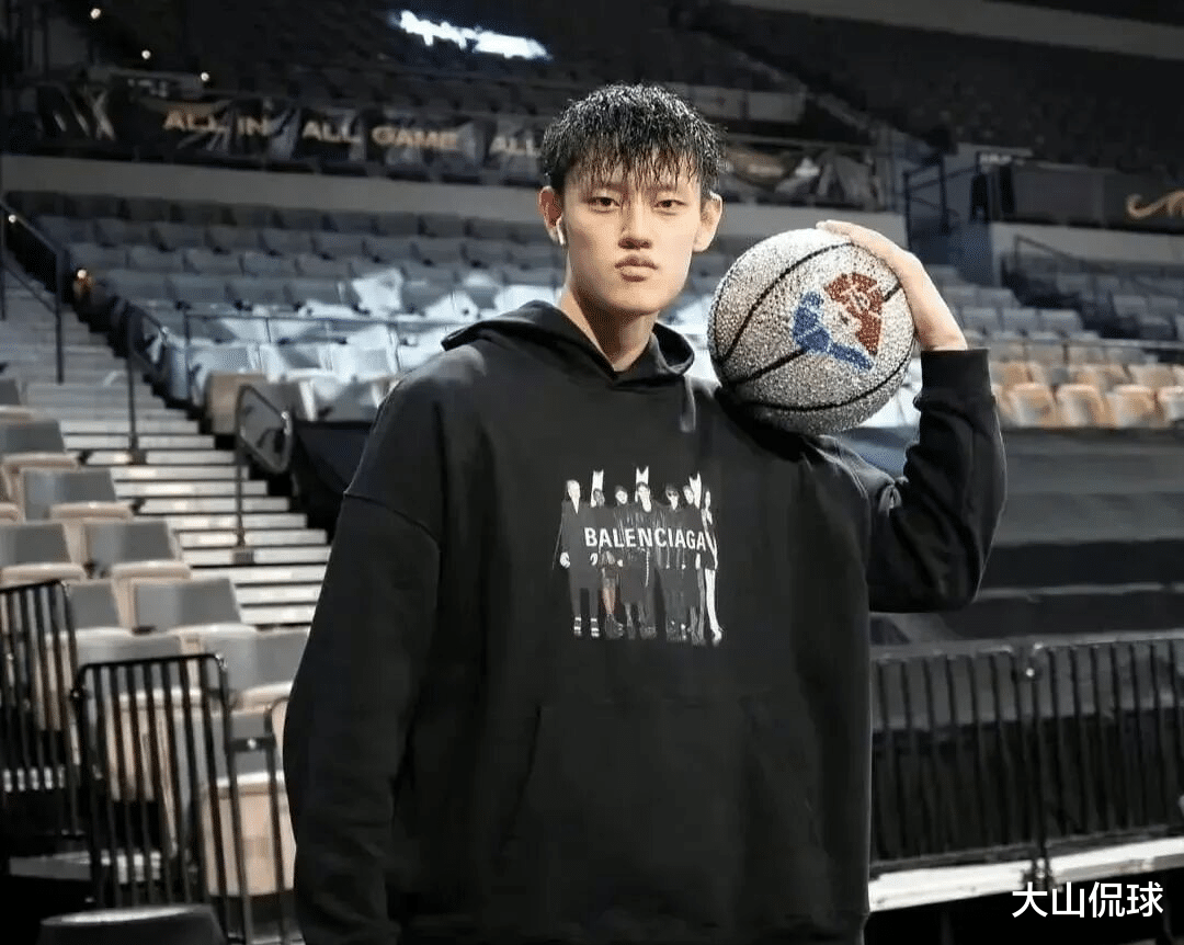 选秀|曾凡博一只脚已经迈进NBA