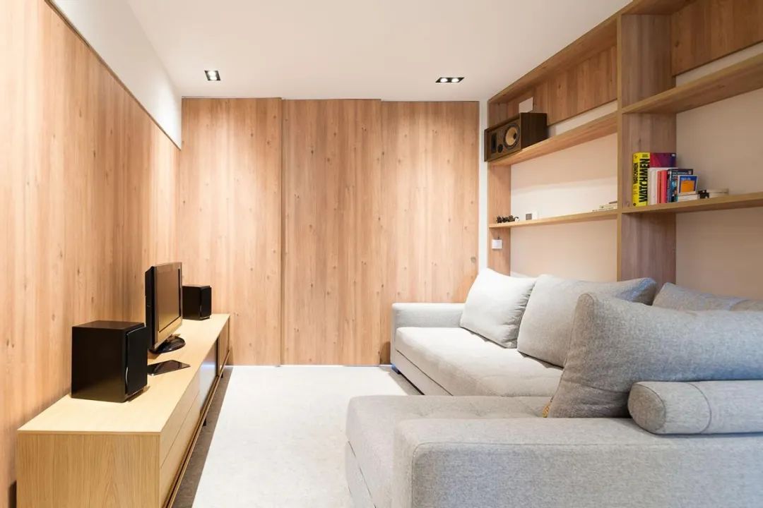 123㎡阁楼设计,空间明亮通透,露台还能欣赏美景,简直不要太舒适