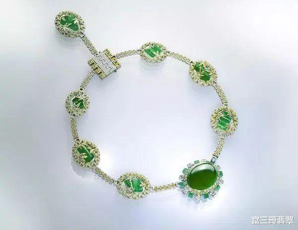 翡翠|顶级帝王绿翡翠《长城》,价值5亿6千万港元!