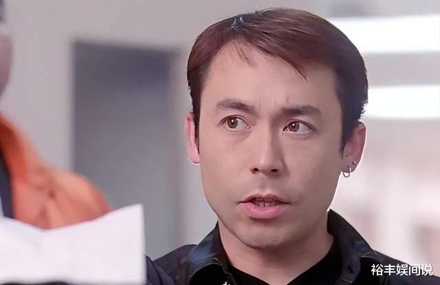 雷宇扬|雷宇扬小21岁娇妻疑似怀孕！小肚明显凸起，夫妻婚姻状态成谜