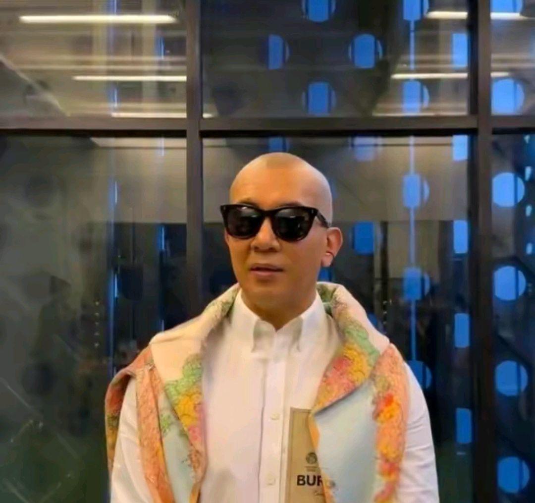 具俊晔|大S老公具俊晔亲自下厨做美食，对镜微笑没架子，获小姨子点赞认可