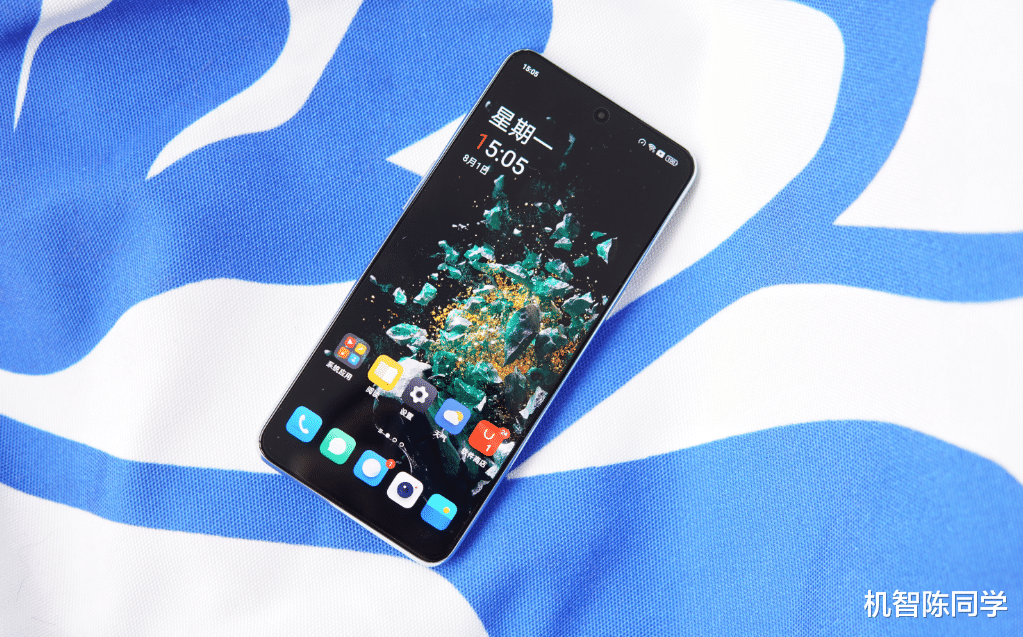 折叠屏|手机内存多大才够用?面对日益臃肿的APP,两条路径实现流畅体验