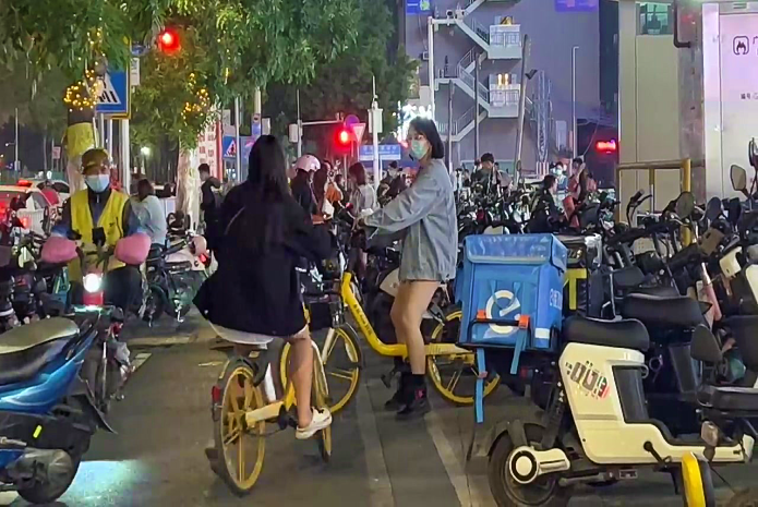 欧洲|颇具魅力的一座城市，情侣随眼可见，来度假充满回忆