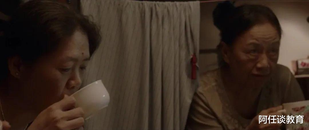 退休|这个堕落成巴黎站街女的中国女人，撕开了我们难以启齿的“隐秘”