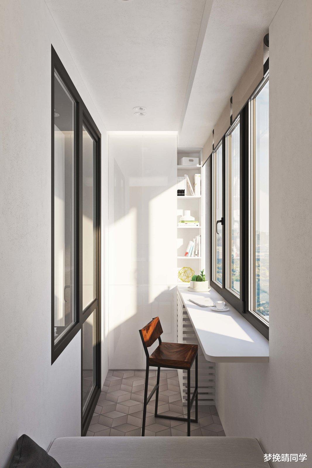 他们阳台收纳做的太优秀了，地面局部抬高，瞬间多了一个杂物间