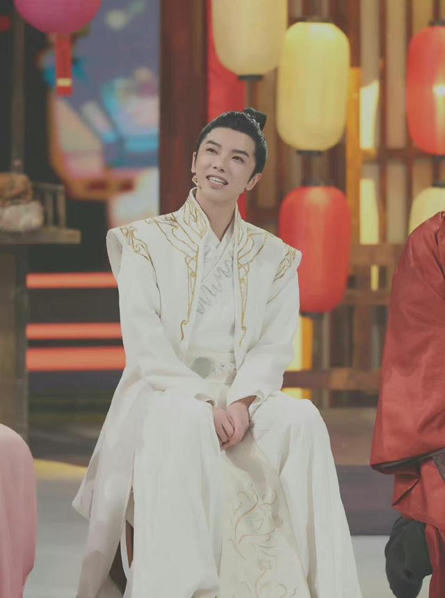 华晨宇|华晨宇王牌对王牌《烟花易冷》太惊艳,唯美画面,意境感十足!