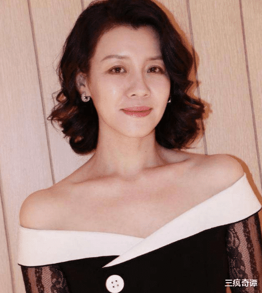 大器晚成|她被男友说长的丑抛弃，38岁大器晚成！如今嫁入豪门生活幸福