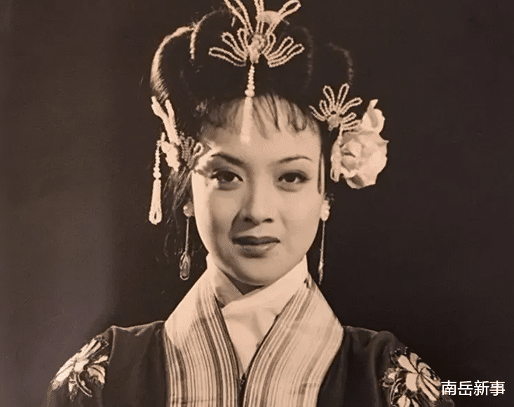 夏梦|江浙沪不仅包邮还盛产美人！这8位老牌女星人均绝色，各有千秋