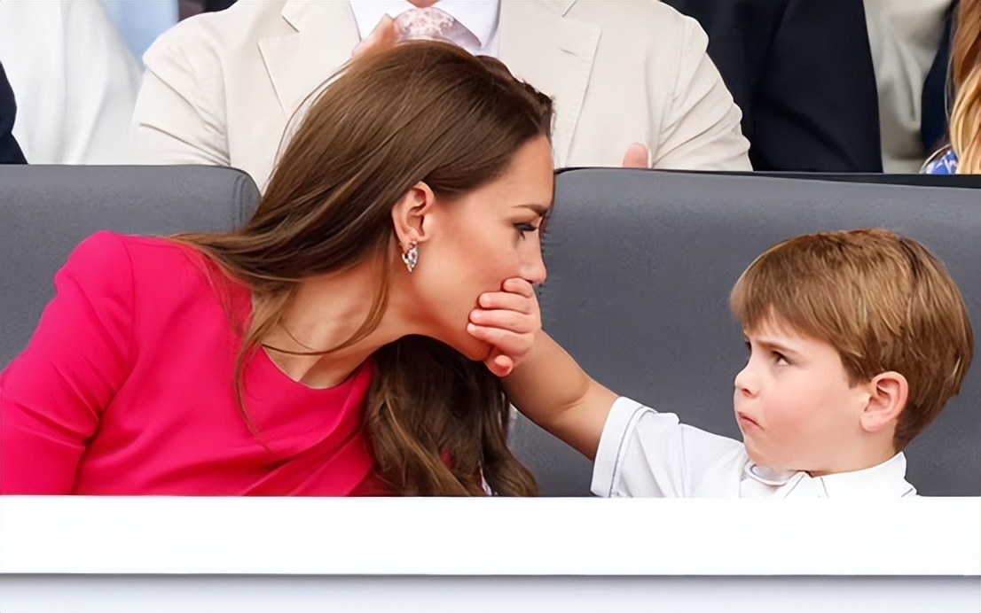 夏洛|夏洛特小公主爆红身价超400亿！被指性格长相翻版女王，气场太强